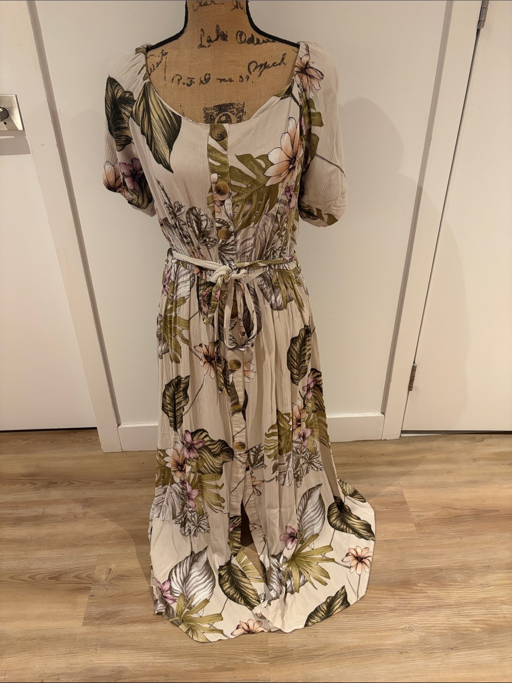 City Chic Cream Floral Maxi Dress with Green and Pink Botanical leaf 🍃 Print